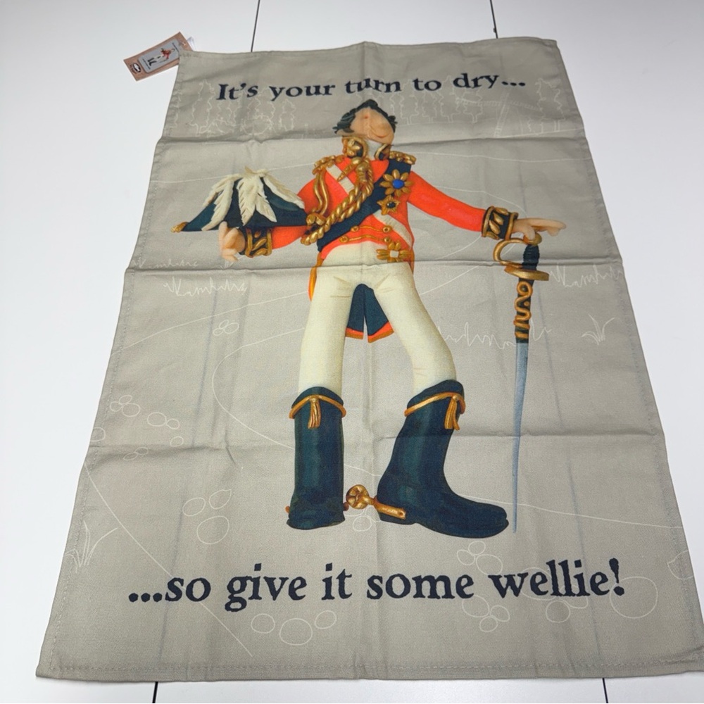 NWT Funny‎ Towel British Soldier Tea Towel Cotton Made England Drying Dishes